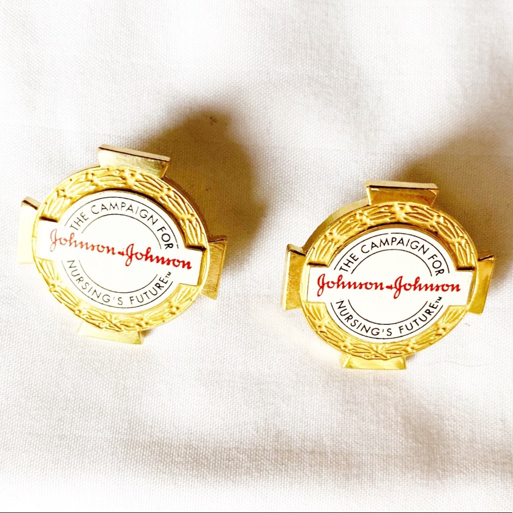 Johnson & Johnson Nursing Pins